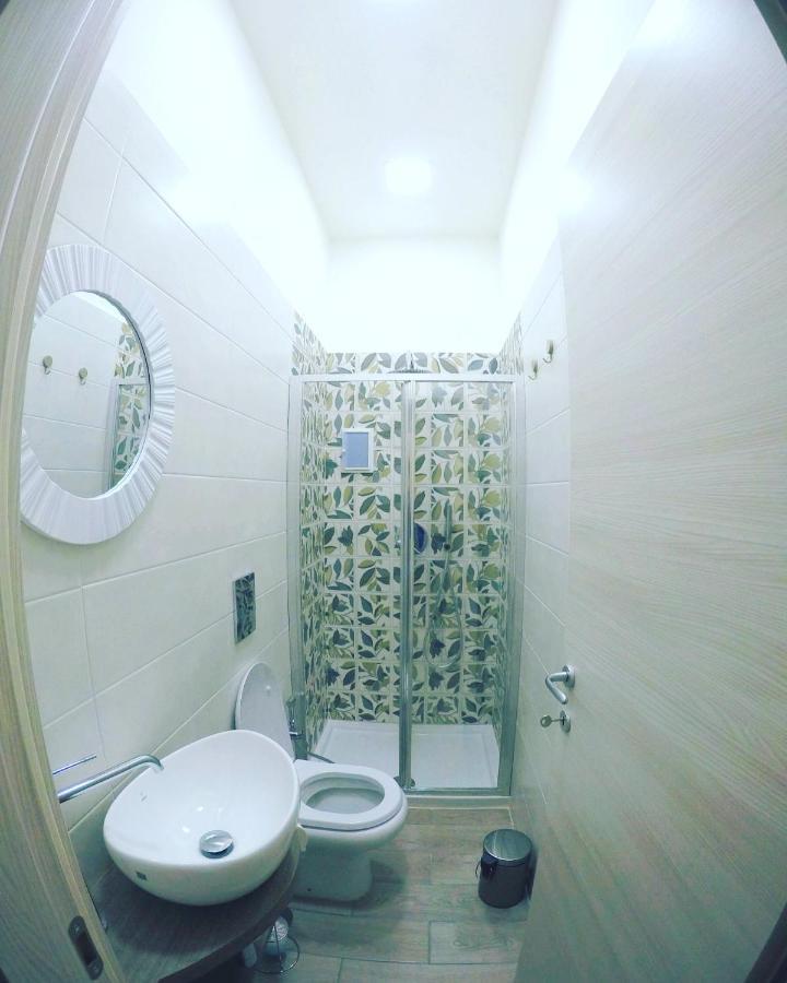 나폴리 Valentine'S House B&B 외부 사진